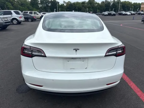 More photos of 2021 Tesla Model 3 Standard Range Plus at AutoGiant USA Fishers, IN