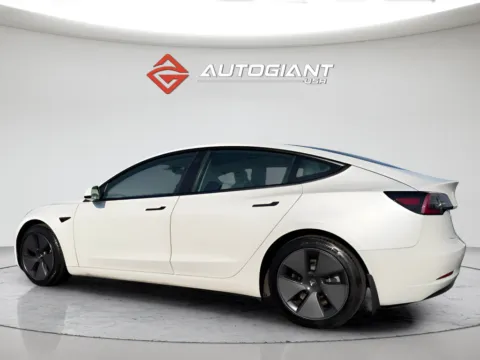 More photos of 2021 Tesla Model 3 Standard Range Plus at AutoGiant USA Fishers, IN