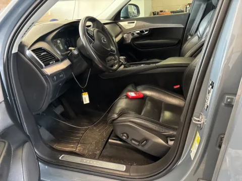 Photos of 2020 Volvo XC90 T6 Inscription for sale in Fishers, IN at AutoGiant USA Fishers
