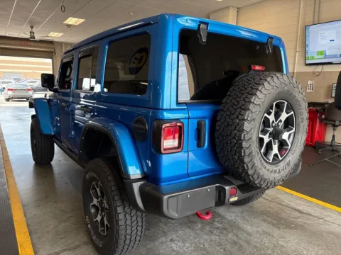 More photos of 2021 Jeep Wrangler Unlimited Rubicon at AutoGiant USA Fishers, IN