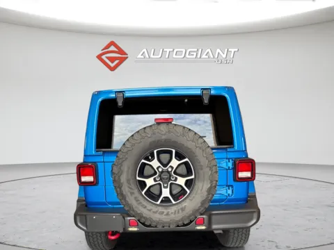 More photos of 2021 Jeep Wrangler Unlimited Rubicon at AutoGiant USA Fishers, IN