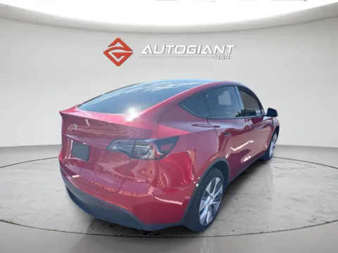 More photos of 2023 Tesla Model Y Long Range at AutoGiant USA Fishers, IN