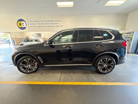 Another view of 2021 BMW X5 xDrive40i for sale in Fishers, IN at AutoGiant USA Fishers