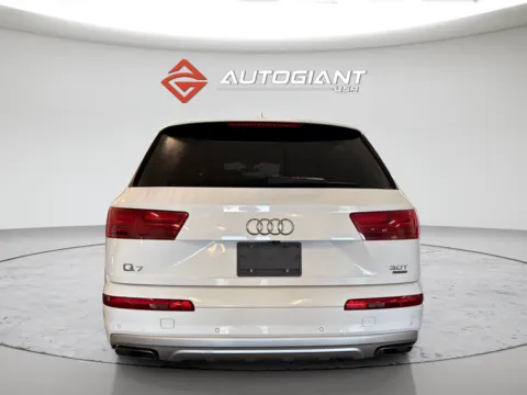 More photos of 2017 Audi Q7 3.0T Prestige at AutoGiant USA Fishers, IN