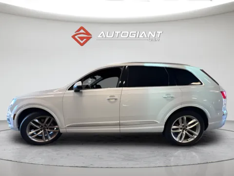 Another view of 2017 Audi Q7 3.0T Prestige for sale in Fishers, IN at AutoGiant USA Fishers
