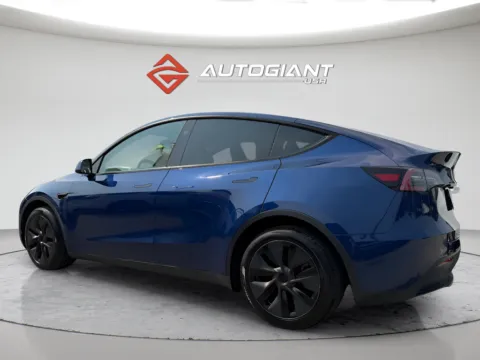 More photos of 2024 Tesla Model Y Long Range at AutoGiant USA Fishers, IN