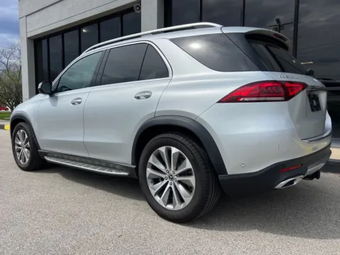More photos of 2020 Mercedes-Benz GLE 350 at AutoGiant USA Fishers, IN