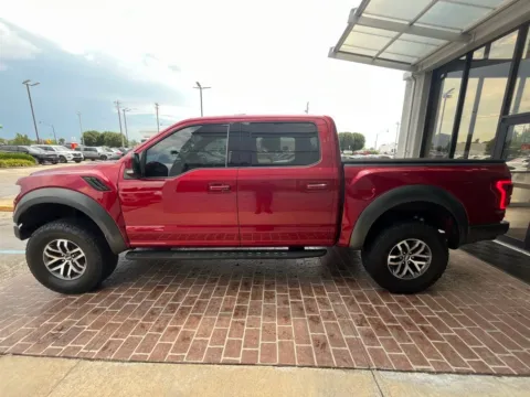 Photos of 2018 Ford F-150 Raptor for sale in Fishers, IN at AutoGiant USA Fishers