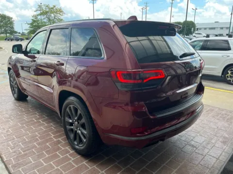 Another view of 2018 Jeep Grand Cherokee High Altitude for sale in Fishers, IN at AutoGiant USA Fishers
