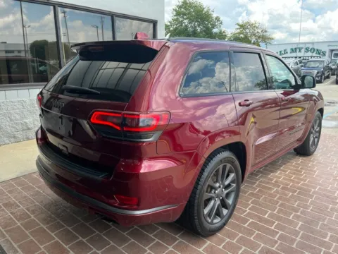 More photos of 2018 Jeep Grand Cherokee High Altitude at AutoGiant USA Fishers, IN