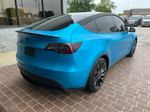 More photos of 2022 Tesla Model Y Performance at AutoGiant USA Fishers, IN