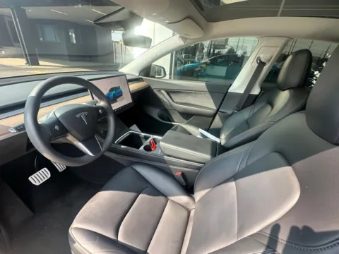 Photos of 2022 Tesla Model Y Performance for sale in Fishers, IN at AutoGiant USA Fishers