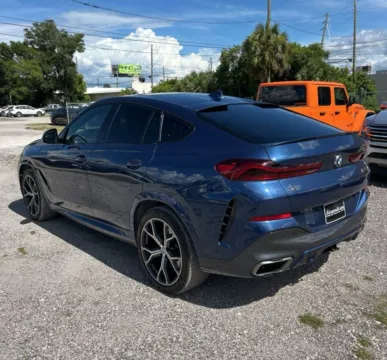 More photos of 2021 BMW X6 M50i at AutoGiant USA Fishers, IN