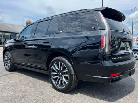 More photos of 2021 Cadillac Escalade Sport at AutoGiant USA Fishers, IN
