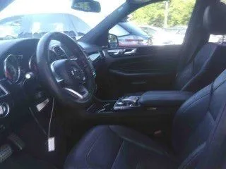More photos of 2019 Mercedes-Benz GLE 43 AMG at AutoGiant USA Fishers, IN