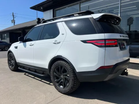 Another view of 2019 Land Rover Discovery HSE for sale in Fishers, IN at AutoGiant USA Fishers