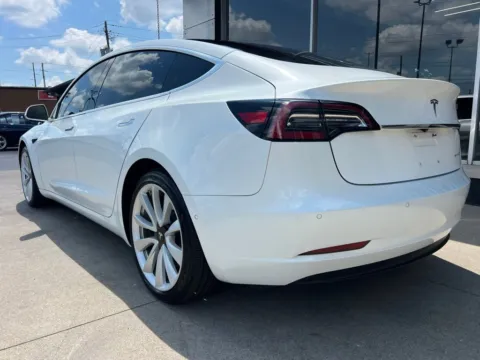 More photos of 2018 Tesla Model 3 Long Range at AutoGiant USA Fishers, IN