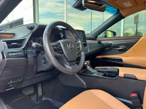 Photos of 2022 Lexus ES 300h for sale in Fishers, IN at AutoGiant USA Fishers