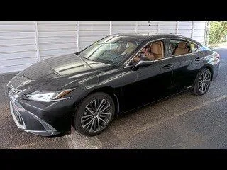Black 2022 Lexus ES 300h for sale in Fishers, IN