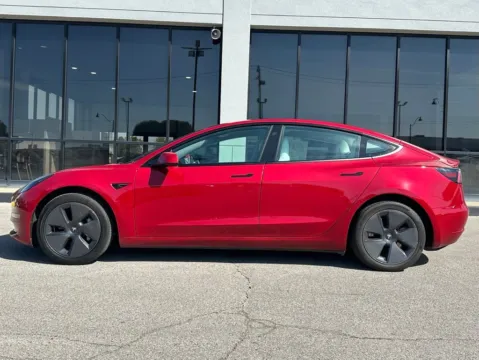More photos of 2023 Tesla Model 3 at AutoGiant USA Fishers, IN