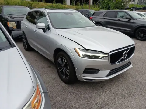 Photos of 2019 Volvo XC60 T5 Momentum for sale in Fishers, IN at AutoGiant USA Fishers