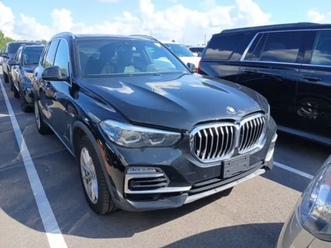 Photos of 2019 BMW X5 xDrive40i for sale in Fishers, IN at AutoGiant USA Fishers
