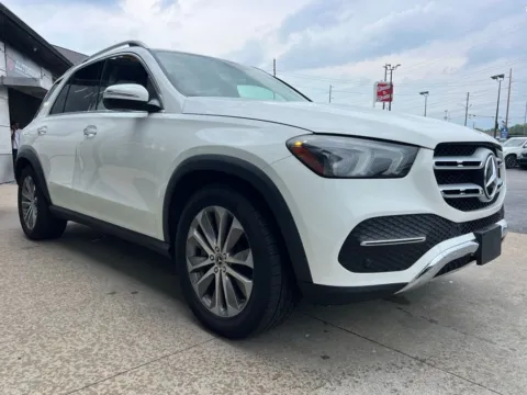 More photos of 2020 Mercedes-Benz GLE 450 at AutoGiant USA Fishers, IN