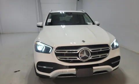 Photos of 2020 Mercedes-Benz GLE 450 for sale in Fishers, IN at AutoGiant USA Fishers