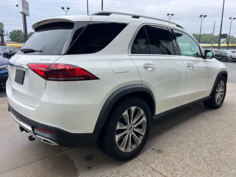 More photos of 2020 Mercedes-Benz GLE 450 at AutoGiant USA Fishers, IN