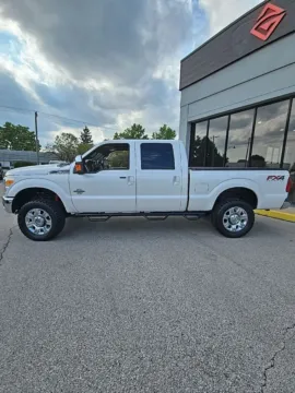 Photos of 2016 Ford F-350SD Lariat for sale in Fishers, IN at AutoGiant USA Fishers