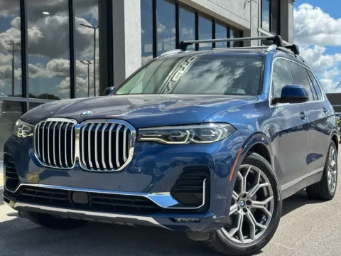 Blue 2020 BMW X7 xDrive40i for sale in Fishers, IN