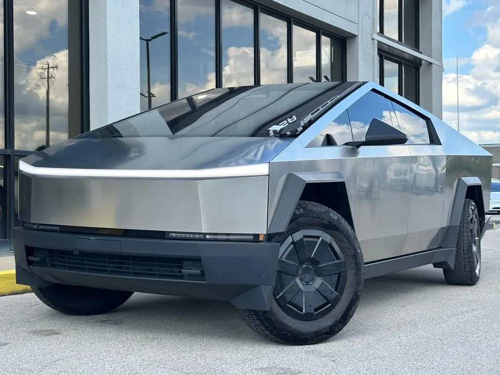 Silver 2024 Tesla Cybertruck for sale in Fishers, IN