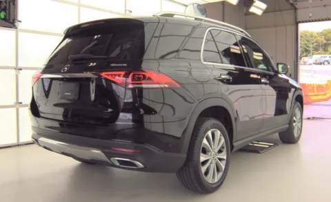 More photos of 2020 Mercedes-Benz GLE 350 at AutoGiant USA Fishers, IN