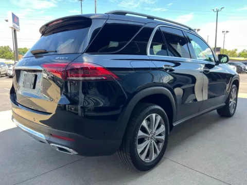 More photos of 2020 Mercedes-Benz GLE 350 at AutoGiant USA Fishers, IN