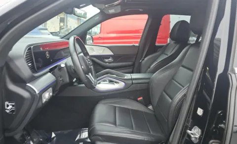 More photos of 2020 Mercedes-Benz GLE 350 at AutoGiant USA Fishers, IN
