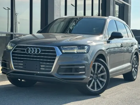 Gray 2017 Audi Q7 3.0T Premium Plus for sale in Fishers, IN