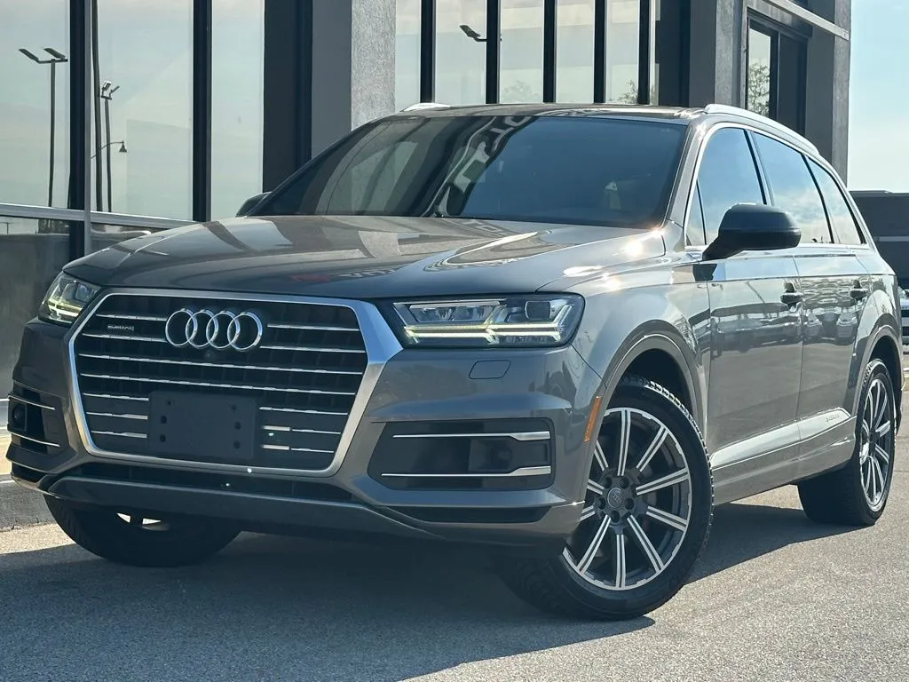Gray 2017 Audi Q7 3.0T Premium Plus for sale in Fishers, IN