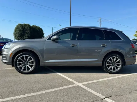 More photos of 2017 Audi Q7 3.0T Premium Plus at AutoGiant USA Fishers, IN