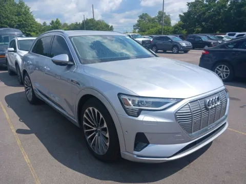 Photos of 2019 Audi e-tron Prestige for sale in Fishers, IN at AutoGiant USA Fishers