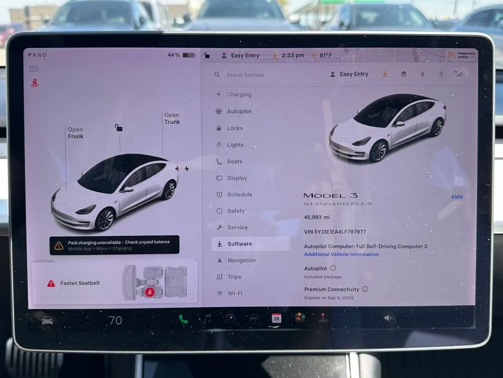 2020 Tesla Model 3 Standard Range Plus photo 17