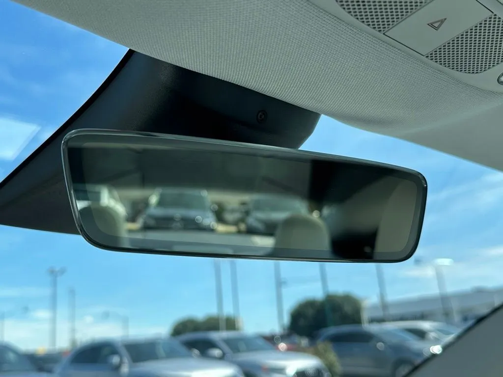 2020 Tesla Model 3 Standard Range Plus photo 36