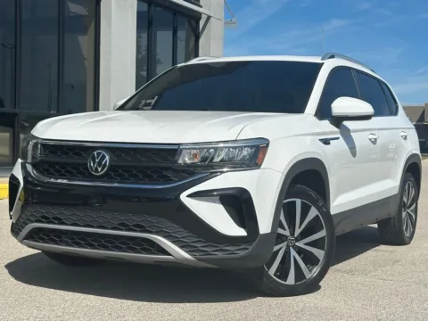 White 2022 Volkswagen Taos 1.5T SE for sale in Fishers, IN
