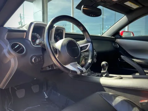 Photos of 2010 Chevrolet Camaro SS for sale in Fishers, IN at AutoGiant USA Fishers
