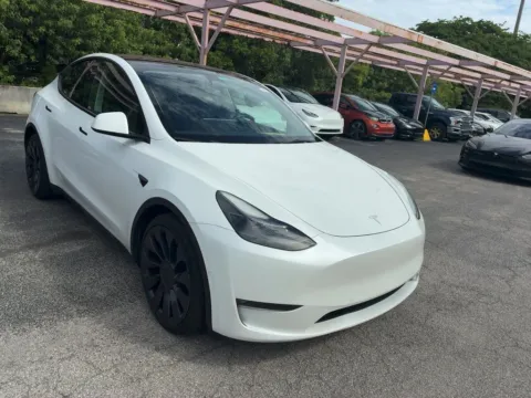 Photos of 2022 Tesla Model Y Performance for sale in Fishers, IN at AutoGiant USA Fishers