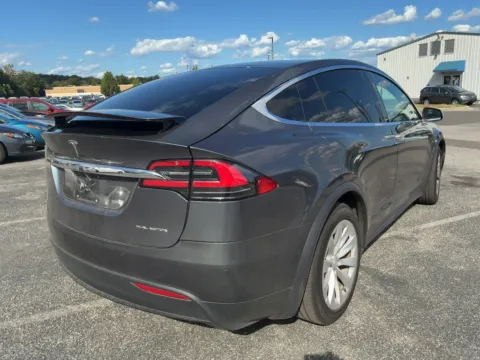 More photos of 2020 Tesla Model X Long Range at AutoGiant USA Fishers, IN