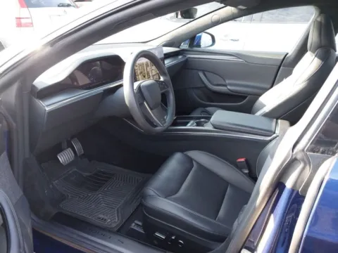 More photos of 2023 Tesla Model S Plaid at AutoGiant USA Fishers, IN