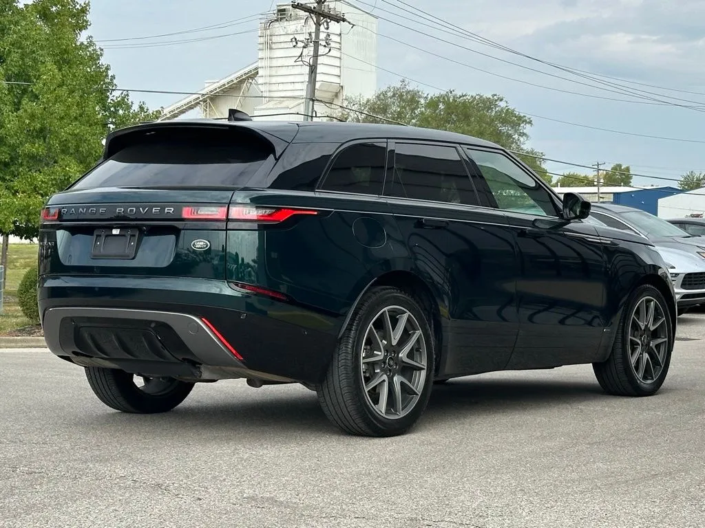2021 Land Rover Range Rover Velar P250 R-Dynamic S photo 4