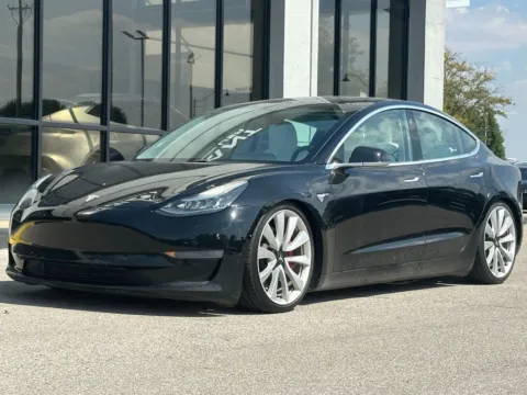 More photos of 2019 Tesla Model 3 Performance at AutoGiant USA Fishers, IN