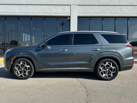 More photos of 2022 Hyundai Palisade Calligraphy at AutoGiant USA Fishers, IN