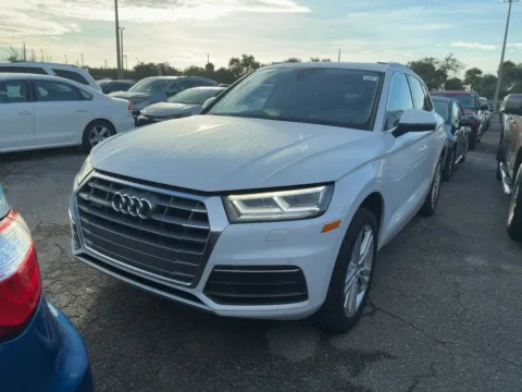 White 2020 Audi Q5 45 Premium Plus for sale in Fishers, IN